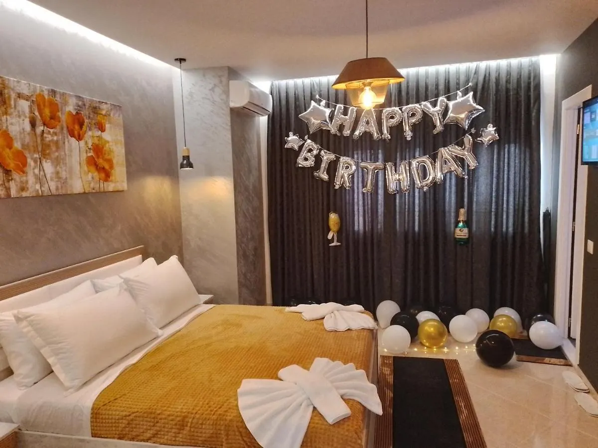 Ajilin Hotel Rooms Korce